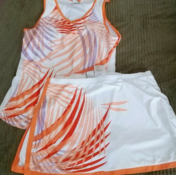 nike skirt and top set